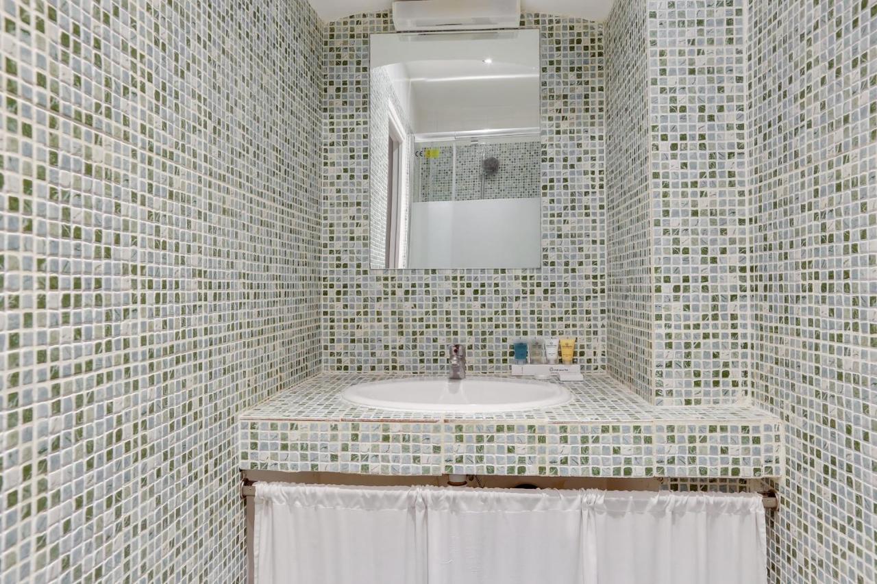 170 Suite Angouleme Large Duplex Style Apt With1 Bdr Paris Central 外观 照片
