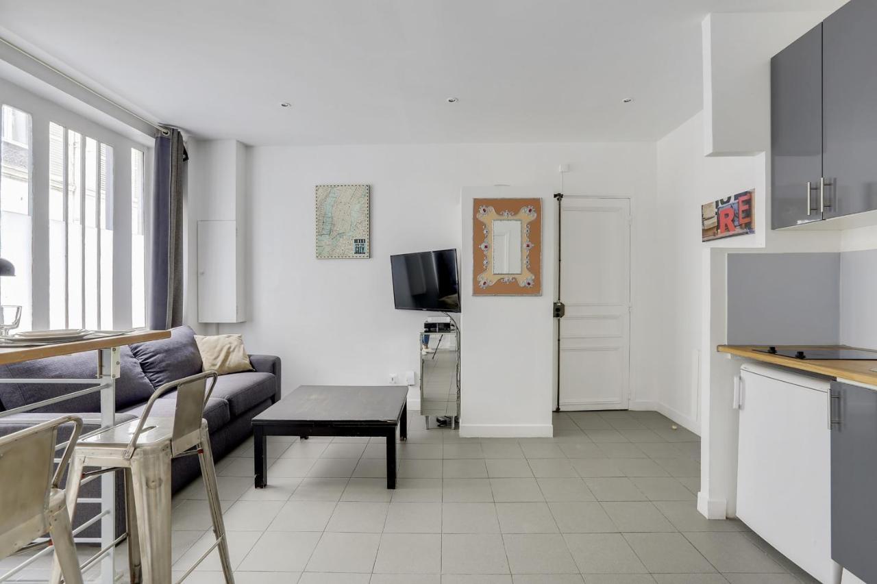 170 Suite Angouleme Large Duplex Style Apt With1 Bdr Paris Central 外观 照片