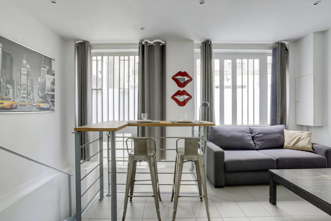 170 Suite Angouleme Large Duplex Style Apt With1 Bdr Paris Central 外观 照片